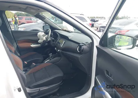 2018 Nissan Kicks Sr из США, поврежденный, VIN 3N1CP5CU3JL539269